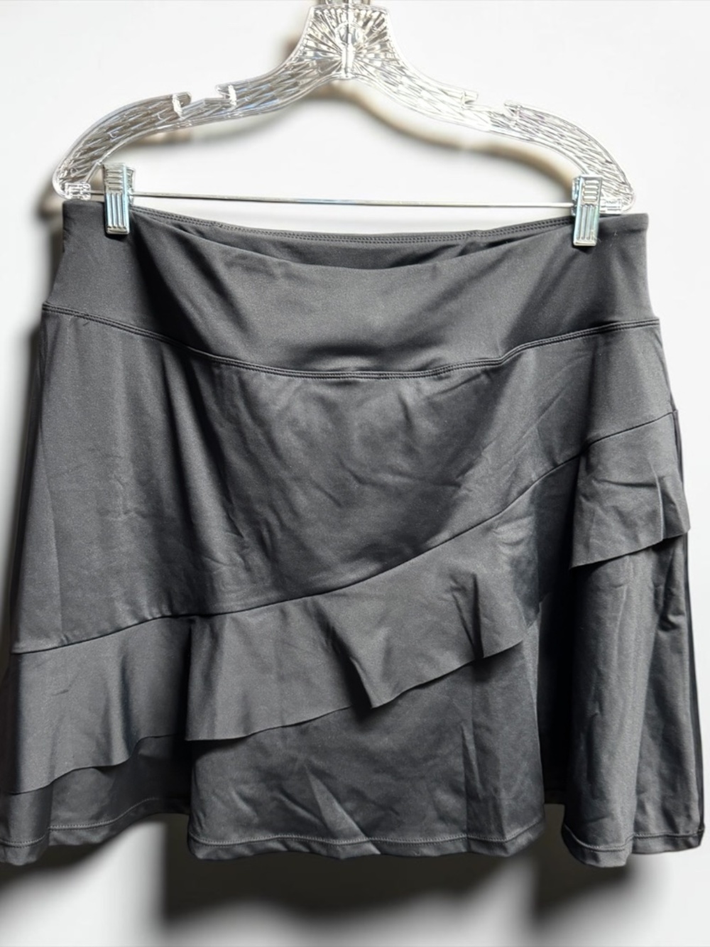 ANIVIVO Black Athletic Skort 2XL NWT Tennis Golf Ruffle Front
